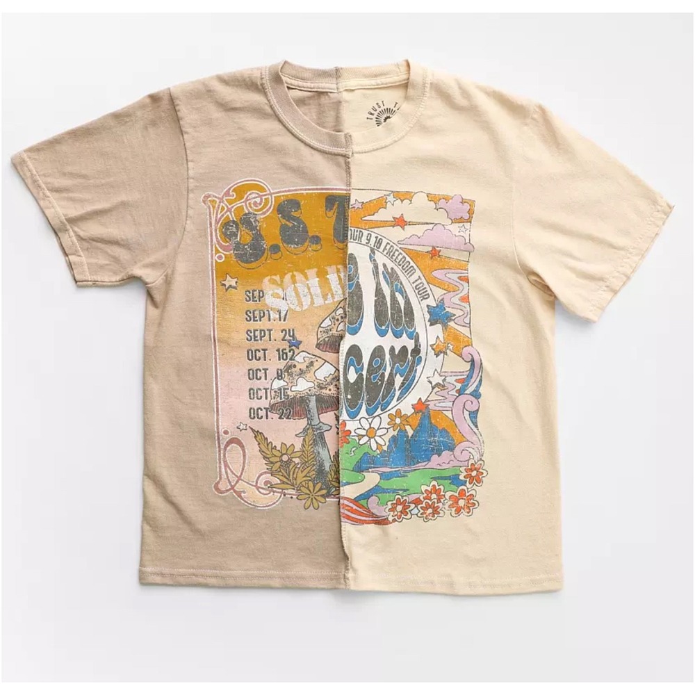 Trust the Universe Split Graphic Tee Girls L Women XS Retro Psychedelic Mushroom